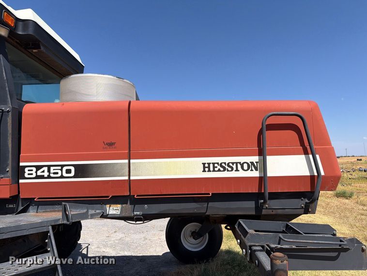 image for item EW8895 1999 Hesston 8450 swather / windrower