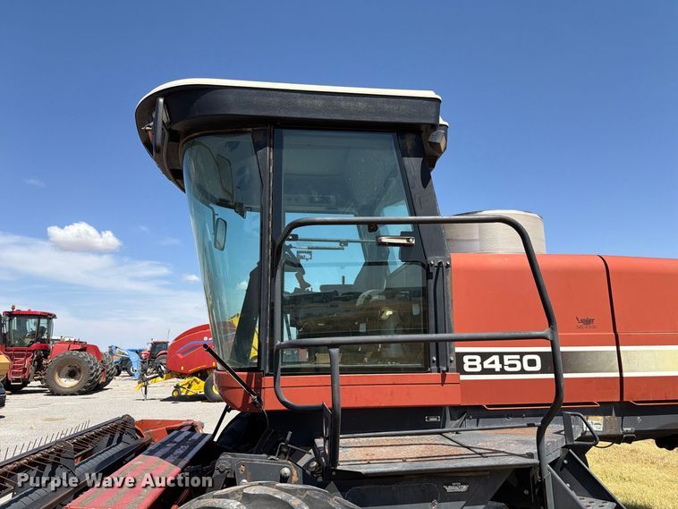 image for item EW8895 1999 Hesston 8450 swather / windrower