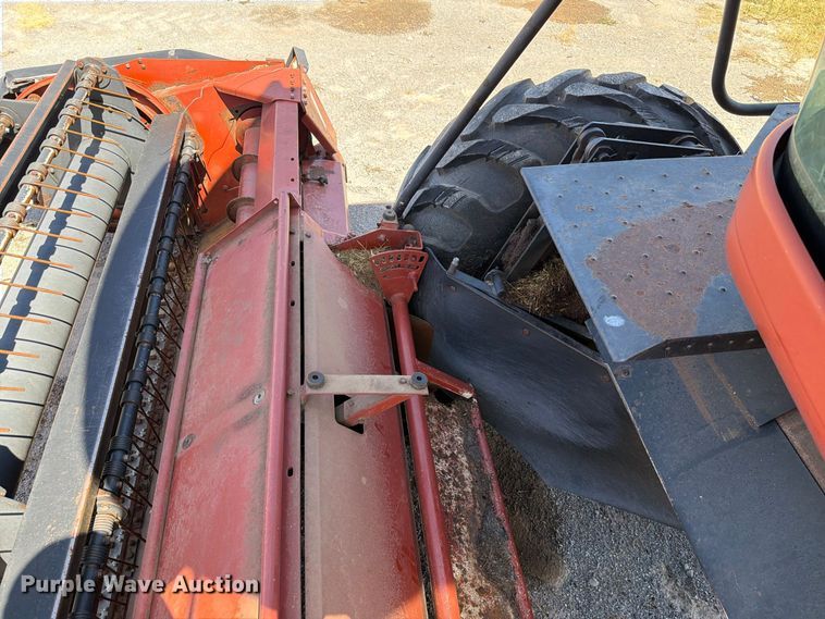 image for item EW8895 1999 Hesston 8450 swather / windrower