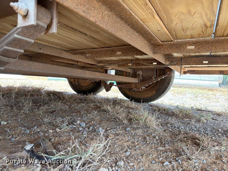 image for item EW8900 Shop built livestock trailer