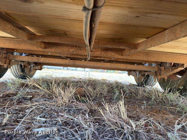 image for item EW8900 Shop built livestock trailer