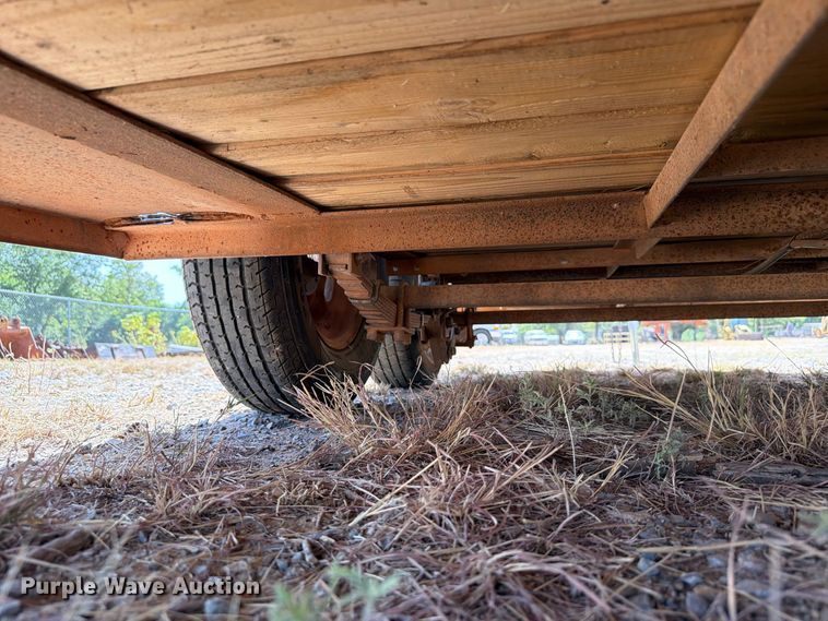 image for item EW8900 Shop built livestock trailer