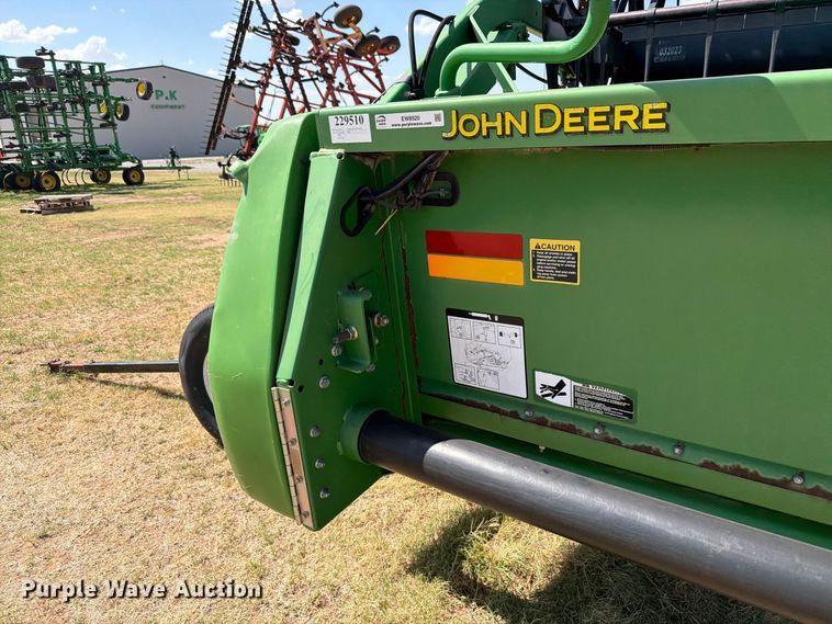 image for item EW8920 2011 John Deere 635F HydraFlex flex draper head