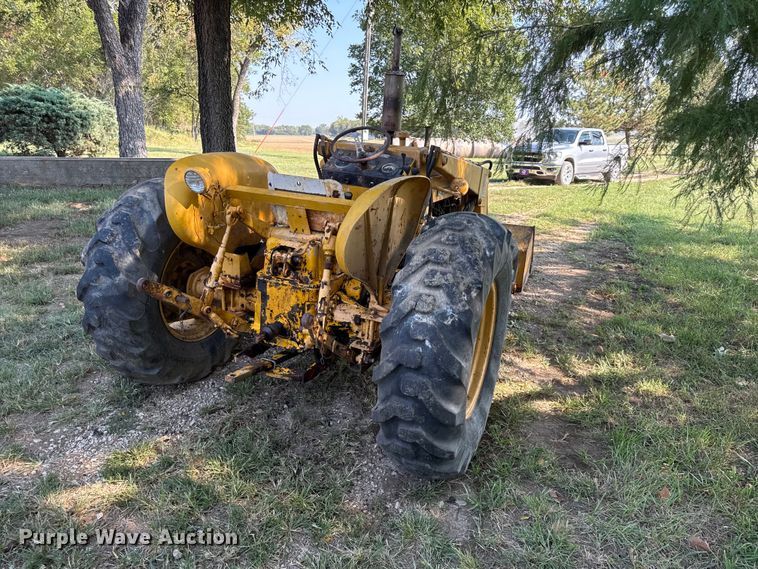image for item EX2233 International 3414 tractor