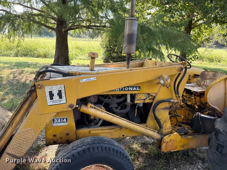 image for item EX2233 International 3414 tractor