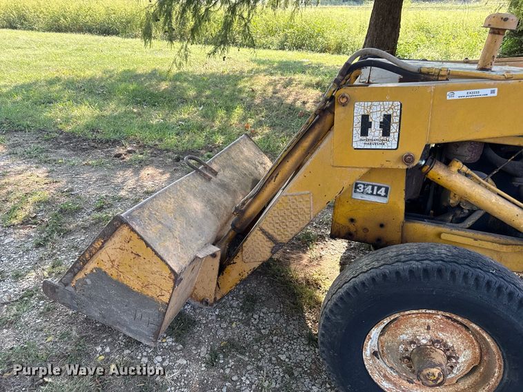 image for item EX2233 International 3414 tractor