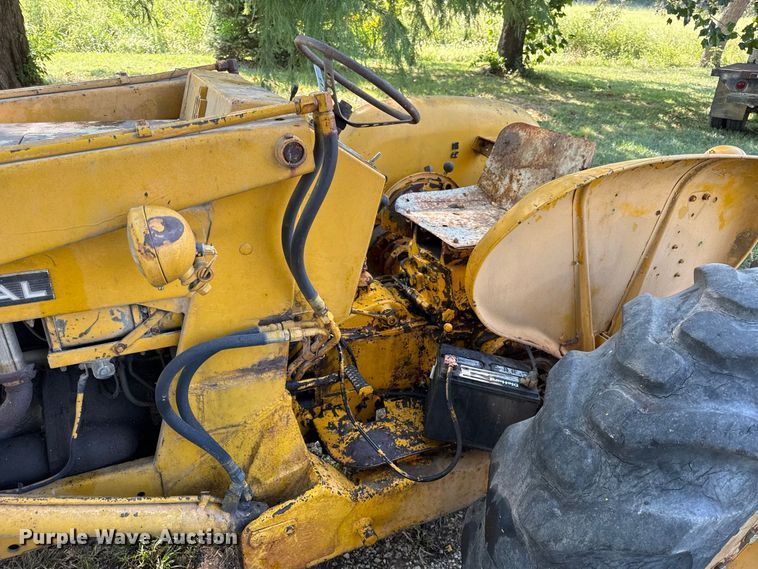 image for item EX2233 International 3414 tractor