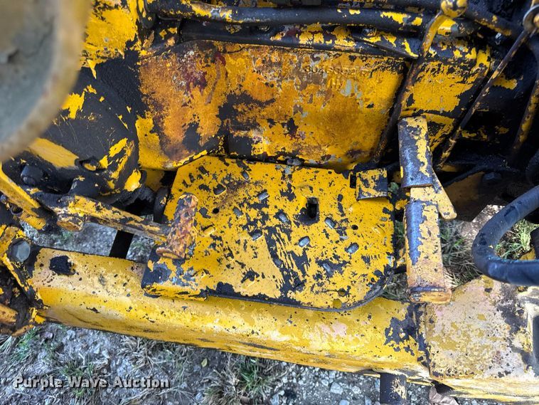 image for item EX2233 International 3414 tractor