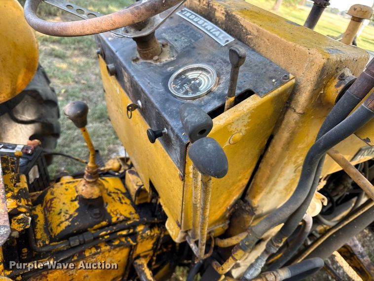 image for item EX2233 International 3414 tractor
