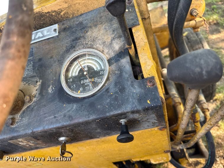 image for item EX2233 International 3414 tractor