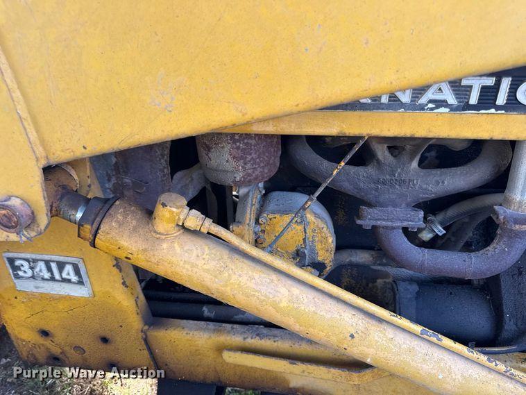 image for item EX2233 International 3414 tractor
