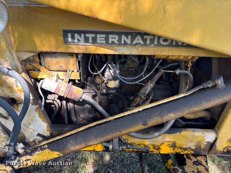 image for item EX2233 International 3414 tractor