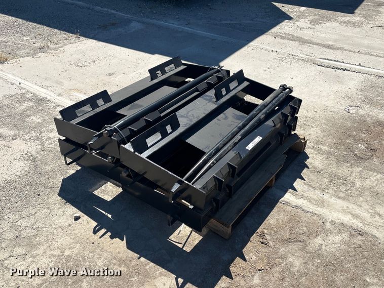 image for item EX4227 Skid steer bale spear