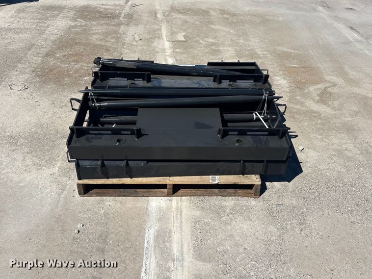image for item EX4227 Skid steer bale spear