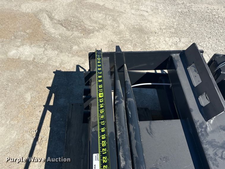 image for item EX4227 Skid steer bale spear