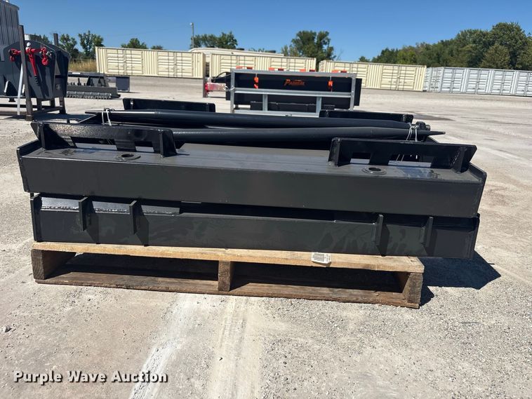 image for item EX4227 Skid steer bale spear