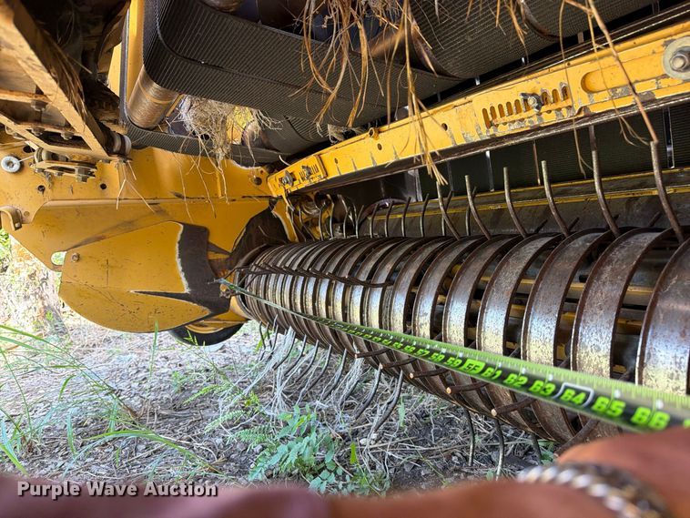 image for item EX4283 2007 Vermeer round baler