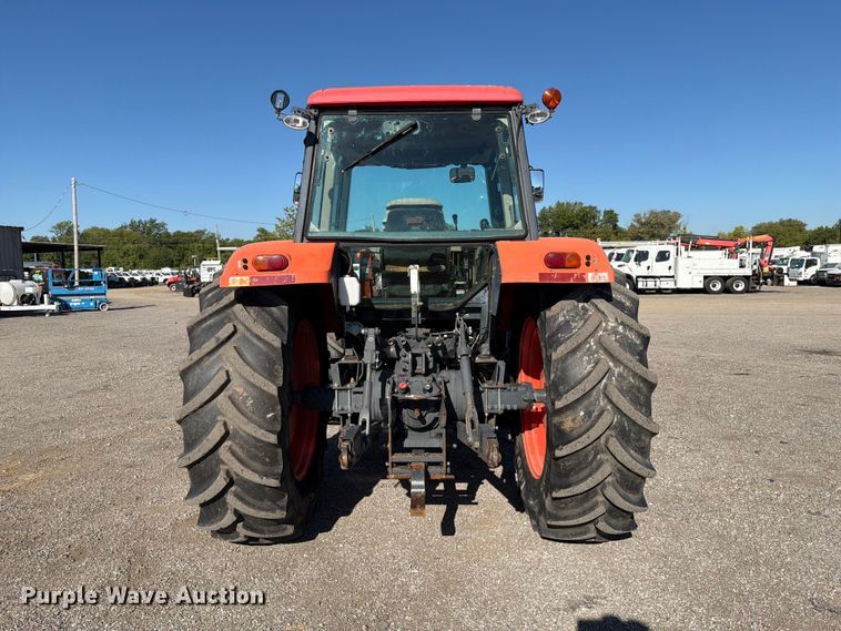 image for item FB5119 2012 Kubota M126X MFWD tractor