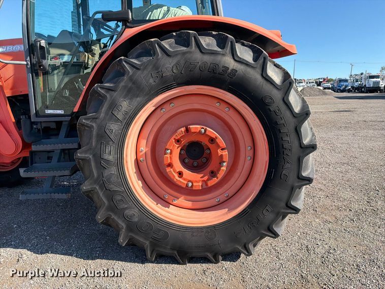 image for item FB5119 2012 Kubota M126X MFWD tractor