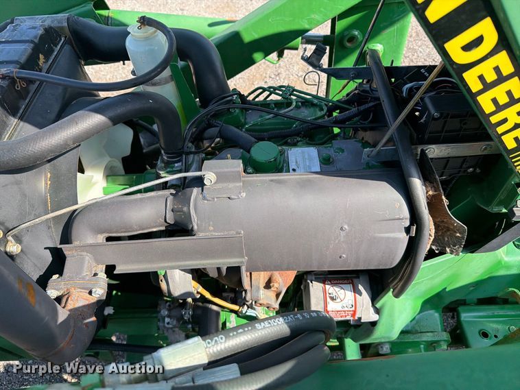 image for item FB5169 1998 John Deere 870 MFWD tractor