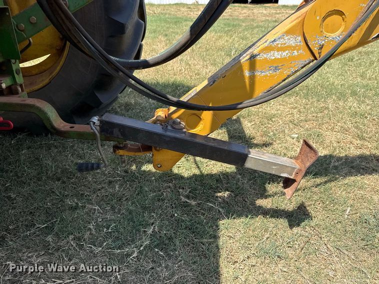 image for item FC4179 2018 Vermeer R2300 hay rake