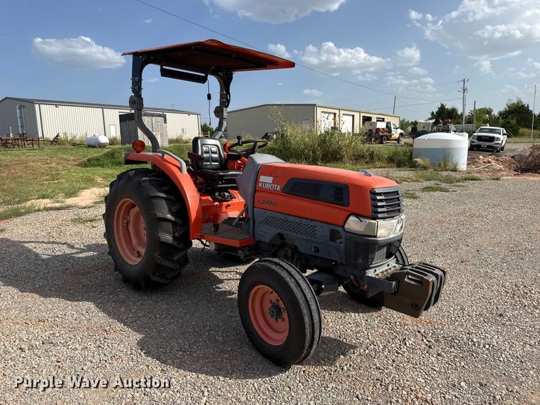 image for item FC4359 2003 Kubota L3830F tractor