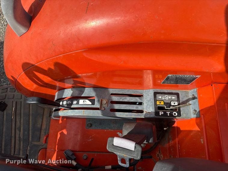image for item FC4359 2003 Kubota L3830F tractor