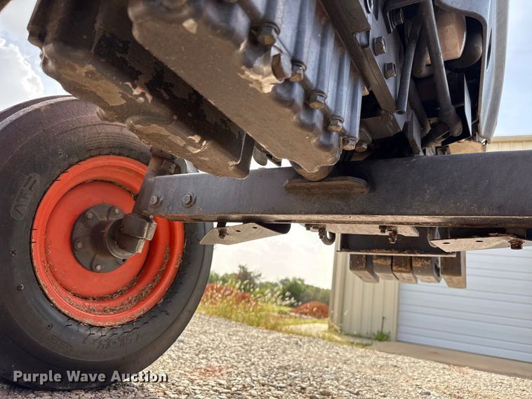 image for item FC4359 2003 Kubota L3830F tractor