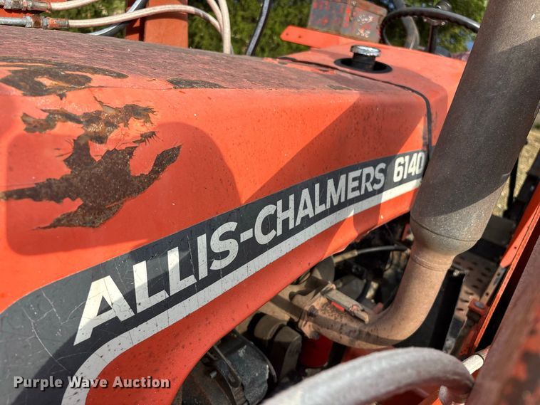 image for item FG0665 1982 Allis-Chalmers 6140 tractor