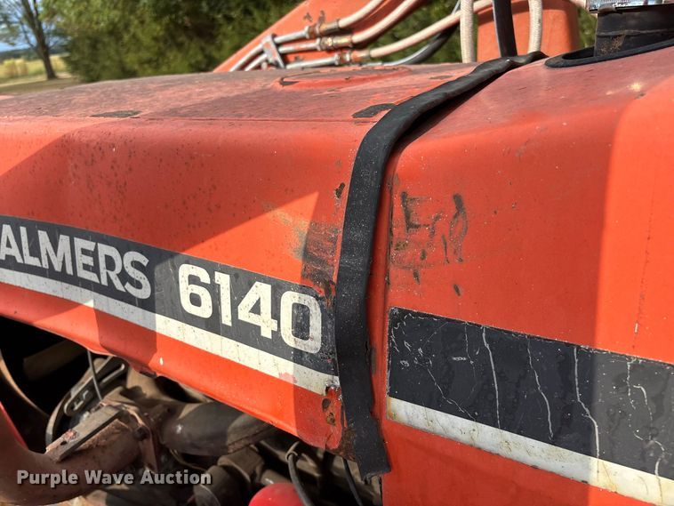image for item FG0665 1982 Allis-Chalmers 6140 tractor