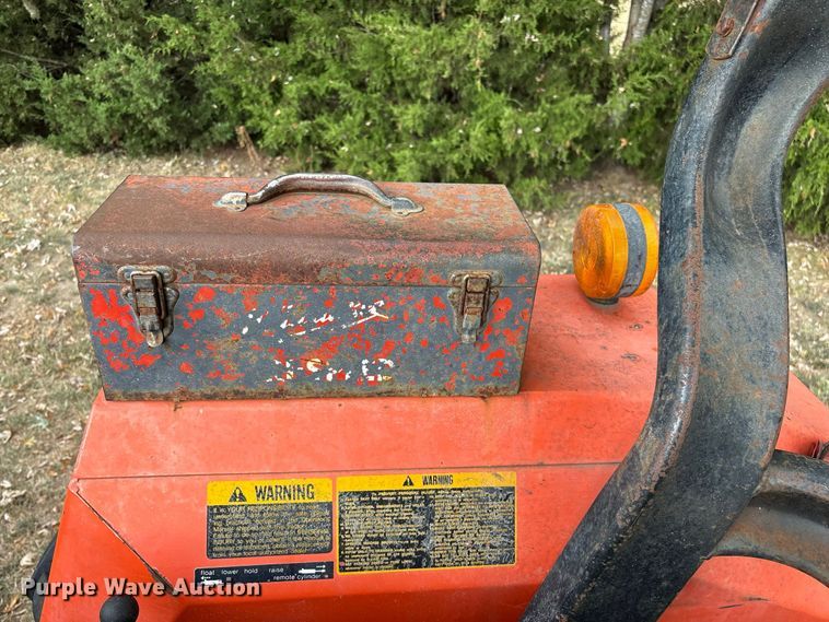 image for item FG0665 1982 Allis-Chalmers 6140 tractor