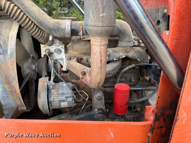 image for item FG0665 1982 Allis-Chalmers 6140 tractor