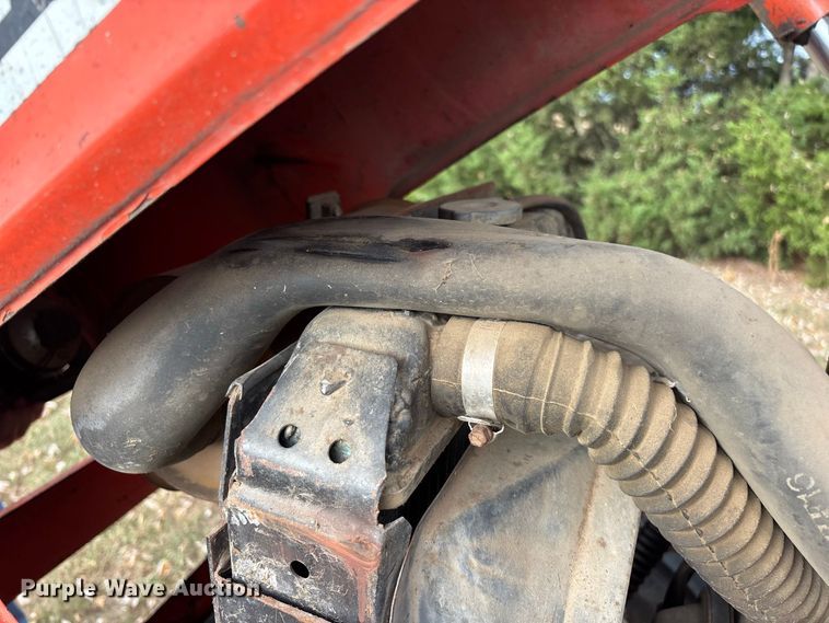 image for item FG0665 1982 Allis-Chalmers 6140 tractor