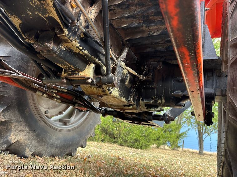 image for item FG0665 1982 Allis-Chalmers 6140 tractor