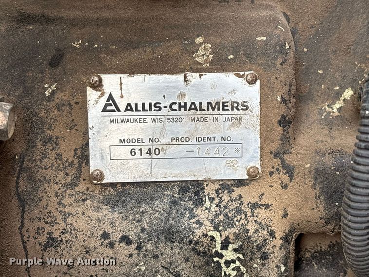 image for item FG0665 1982 Allis-Chalmers 6140 tractor