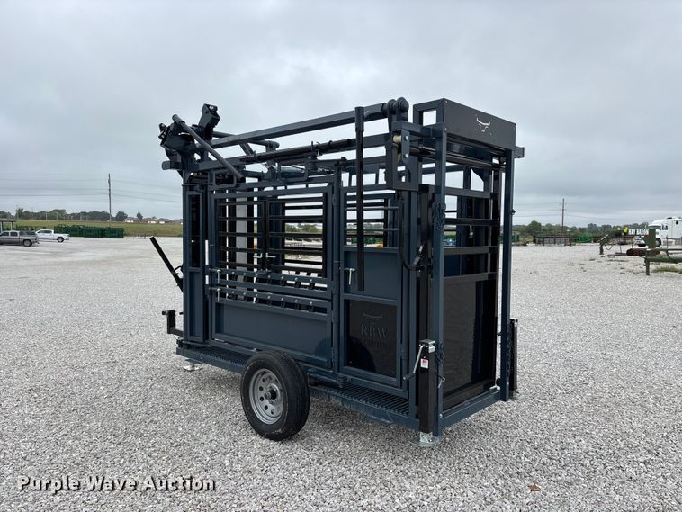 image for item FG0699 RBW Agricultural Rancher Manual squeeze chute