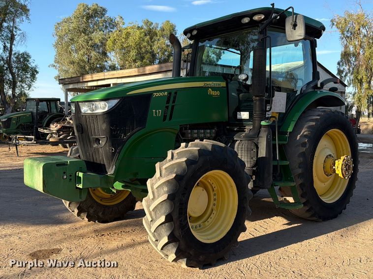 image for item FI2017 2012 John Deere 7200R MFWD tractor