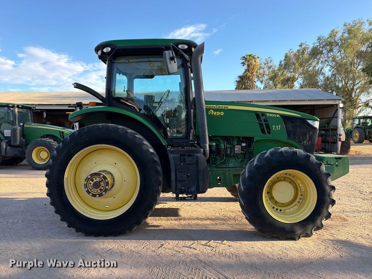 image for item FI2017 2012 John Deere 7200R MFWD tractor