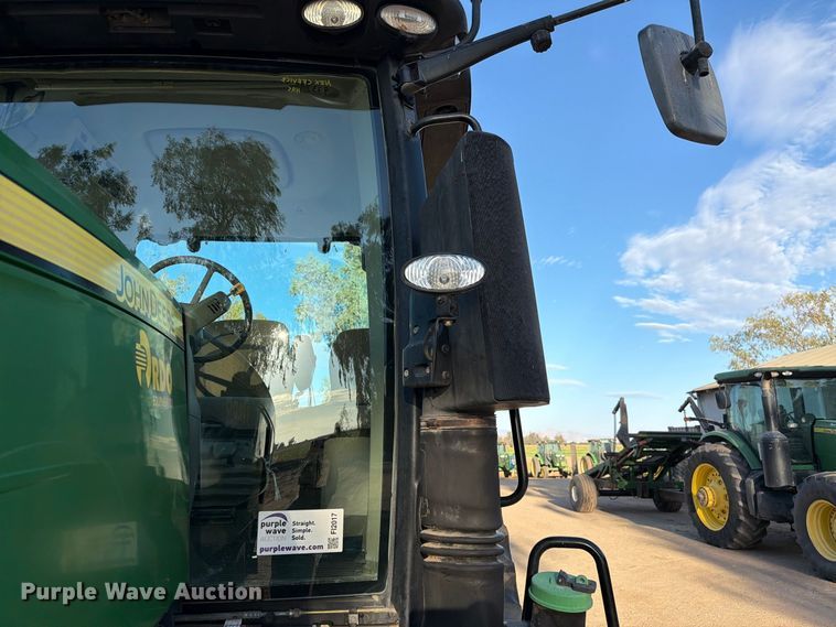 image for item FI2017 2012 John Deere 7200R MFWD tractor