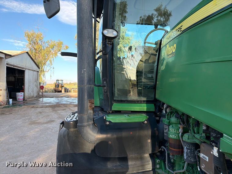 image for item FI2017 2012 John Deere 7200R MFWD tractor