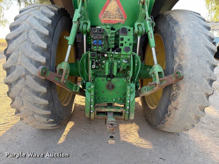 image for item FI2017 2012 John Deere 7200R MFWD tractor