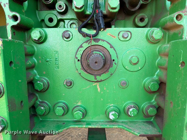 image for item FI2017 2012 John Deere 7200R MFWD tractor