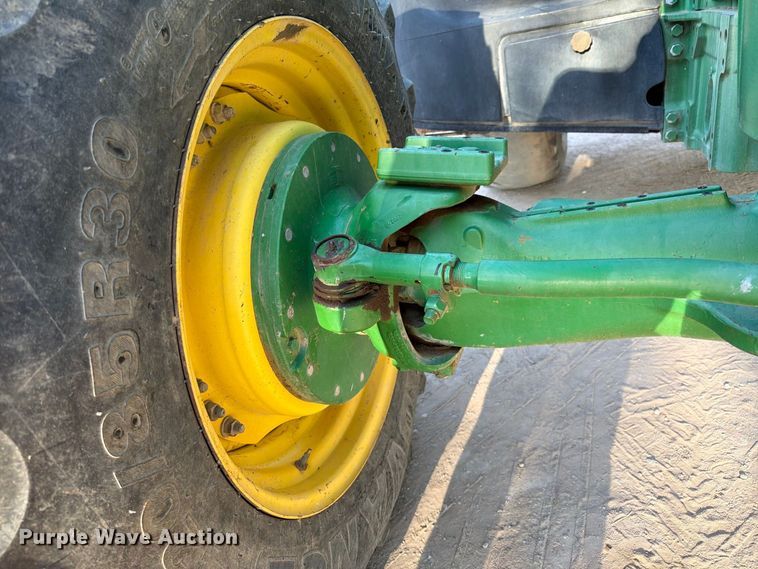 image for item FI2017 2012 John Deere 7200R MFWD tractor