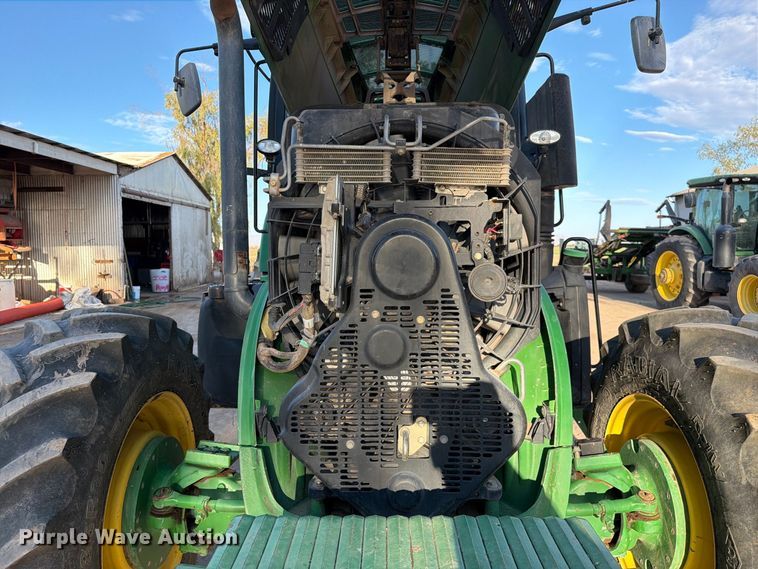 image for item FI2017 2012 John Deere 7200R MFWD tractor
