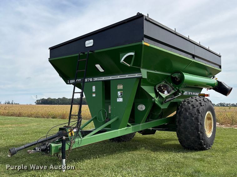 image for item FK2081 Brent 976 grain cart