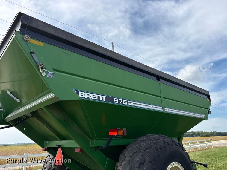 image for item FK2081 Brent 976 grain cart