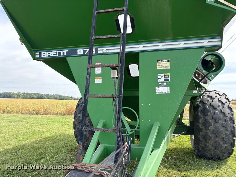 image for item FK2081 Brent 976 grain cart