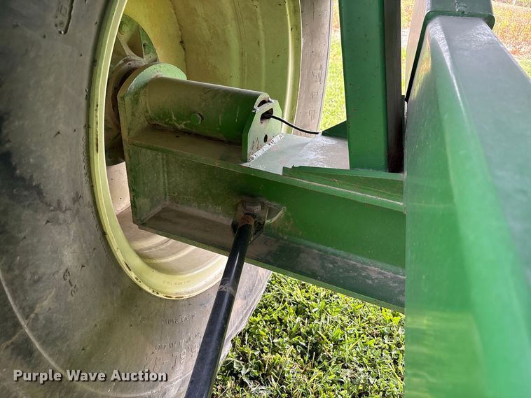 image for item FK2081 Brent 976 grain cart