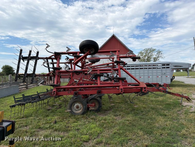 image for item FK3437 Case 4800 field cultivator