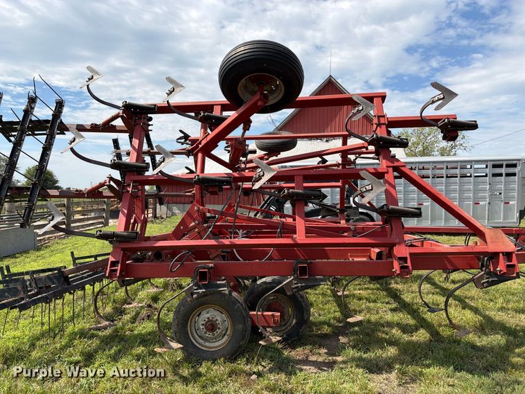image for item FK3437 Case 4800 field cultivator